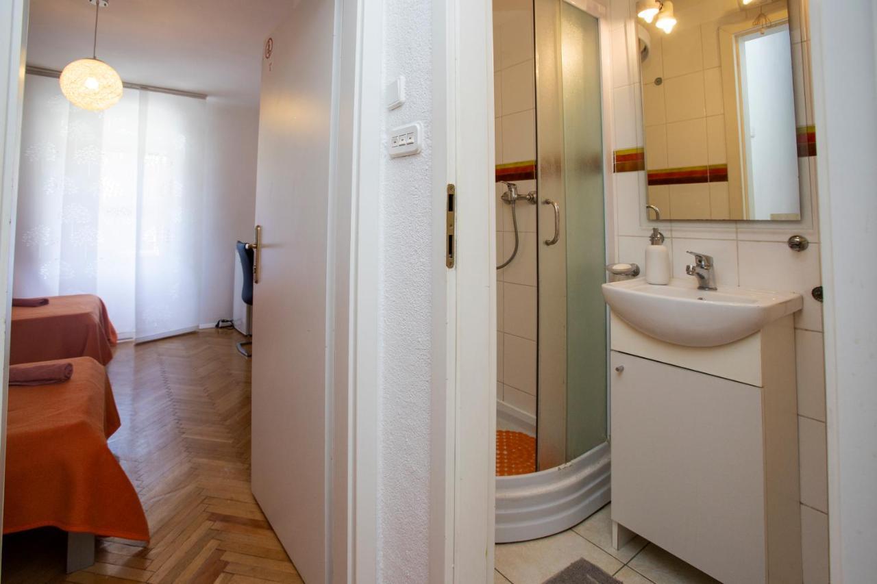 Cozy Room With Own Bathroom In The Old Town Spalato Esterno foto